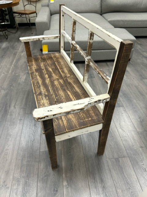 DIST WHITE WOOD BENCH