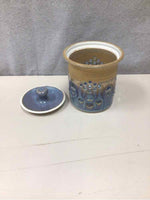 TAN/BLUE CERAMIC BERRY JAR