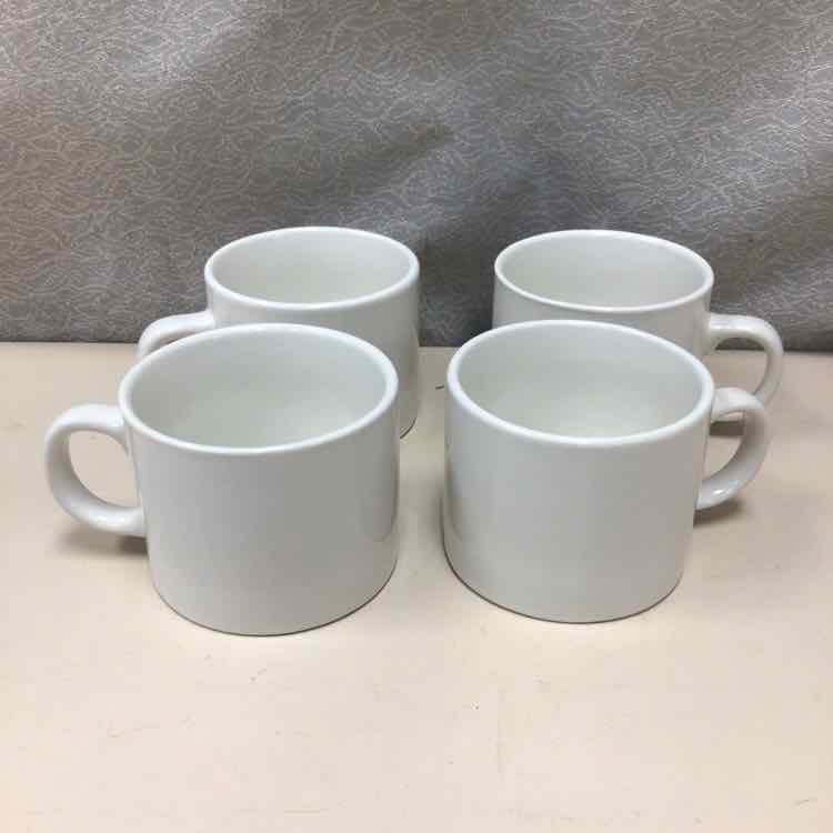 4 WHITE CUPS