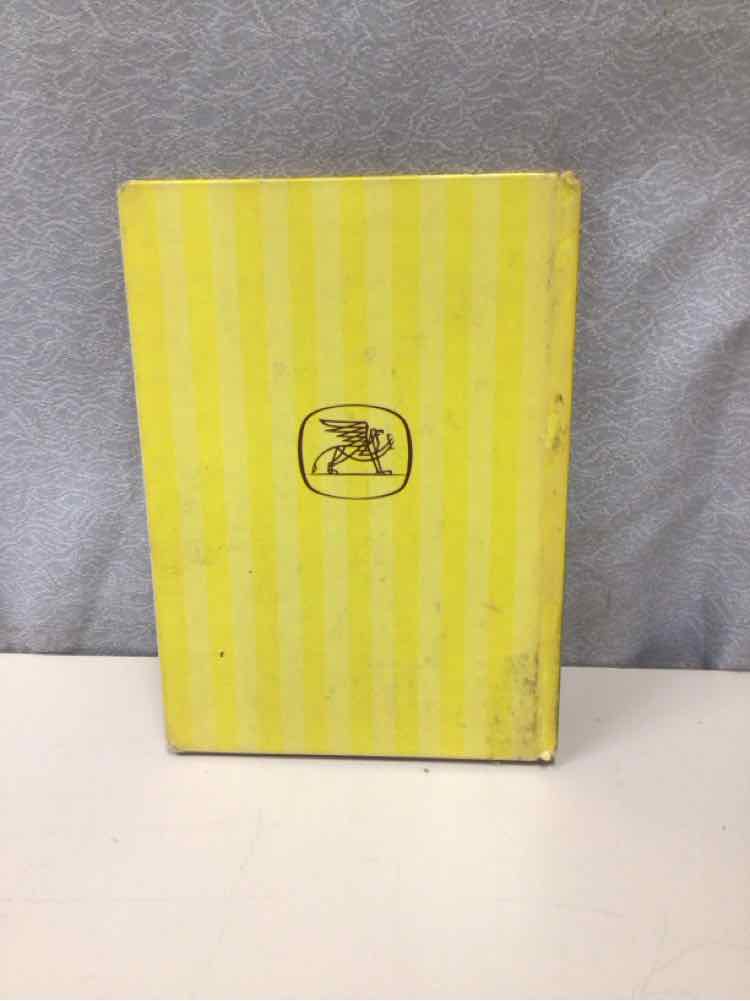 THE GOLDEN BOOK ILLUSTRATED