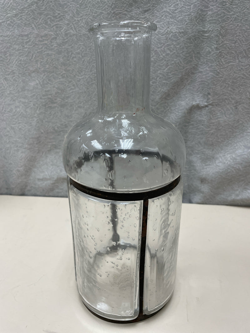 VINTAGE GLASS VASE
