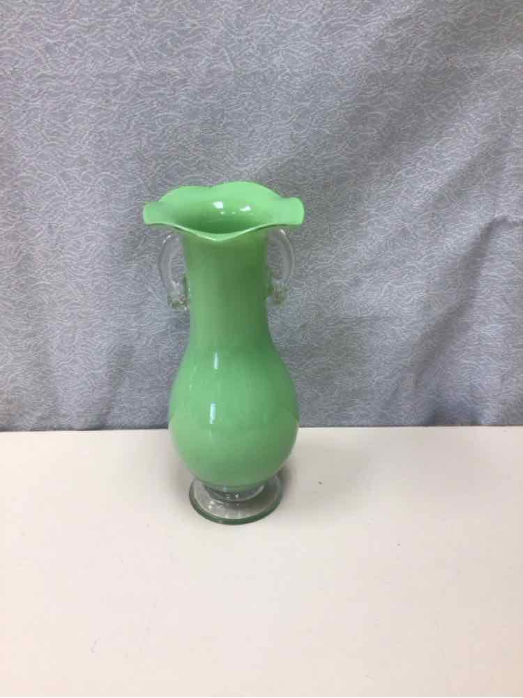 GREEN VASE W/HANDLES