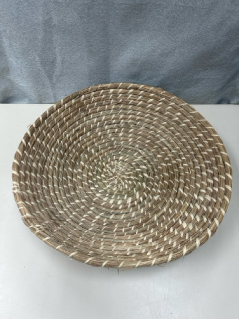 LARGE WOVEN ROUND BOWL