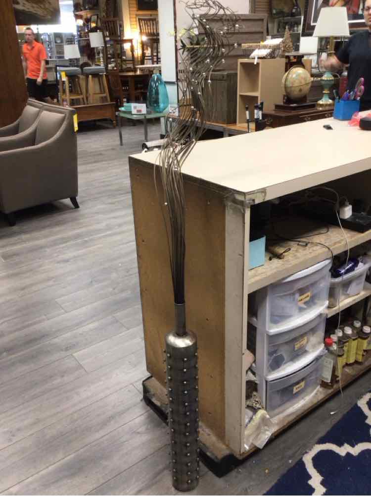 SKINNY RIVETED VASE W/FILLER