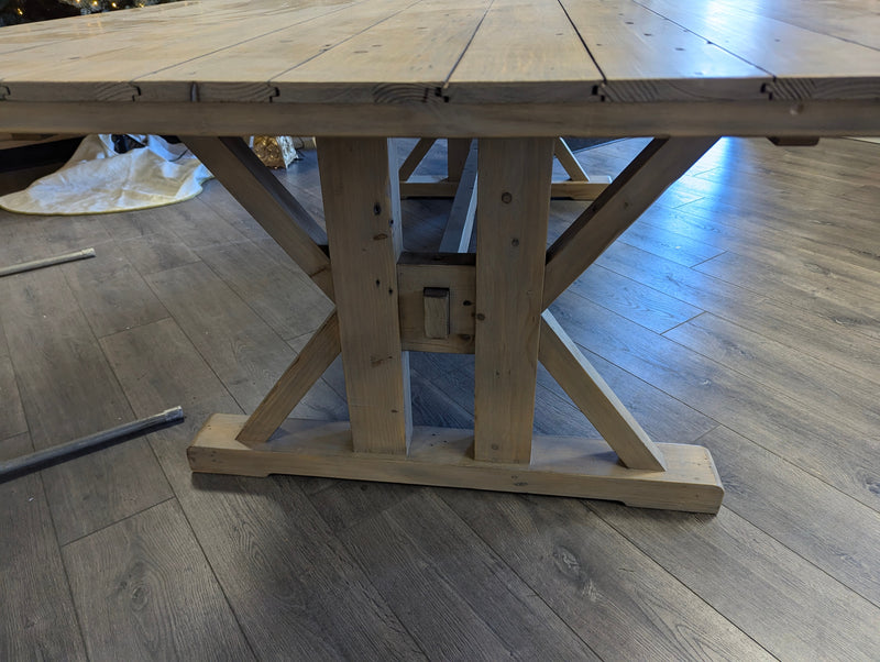 SOLID WOOD FARMHOUSE TABLE