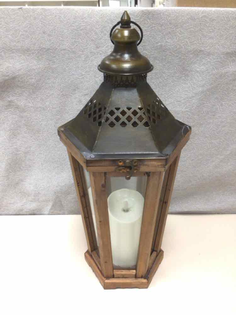 LANTERN W/FLICKER FAUX CANDLE