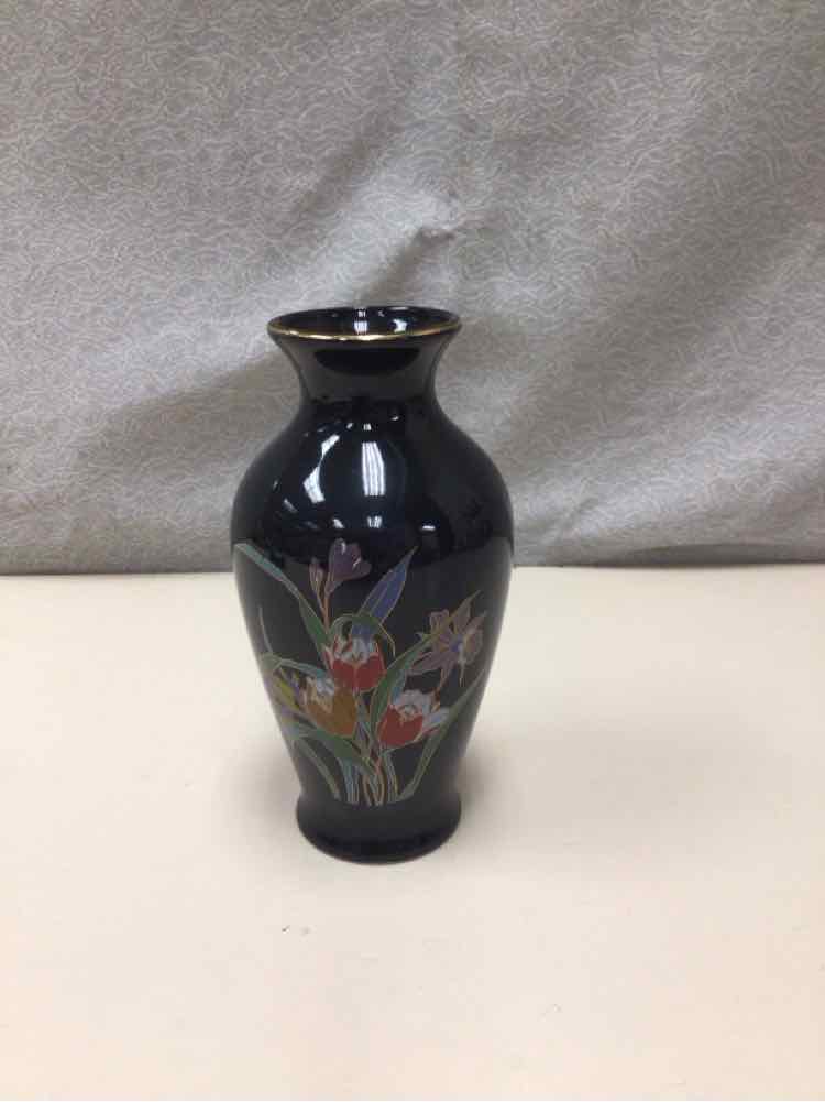 BLACK VASE W/PAINTED FLOWERS