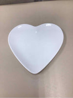 WHITE HEART-SHAPE DISH