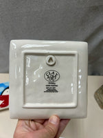 2 SQUARE PENGUIN PLATES