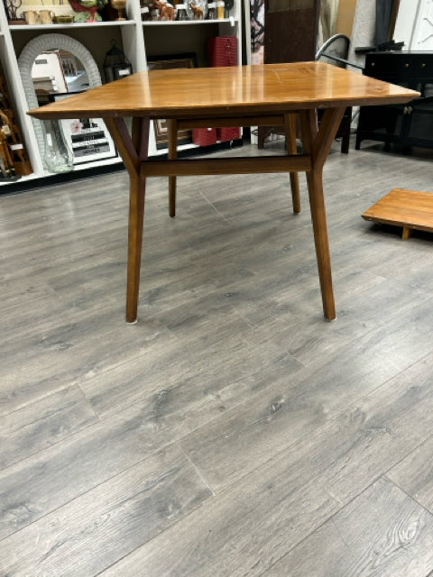 MID CENTURY STYLE TABLE (NO CHAIRS)