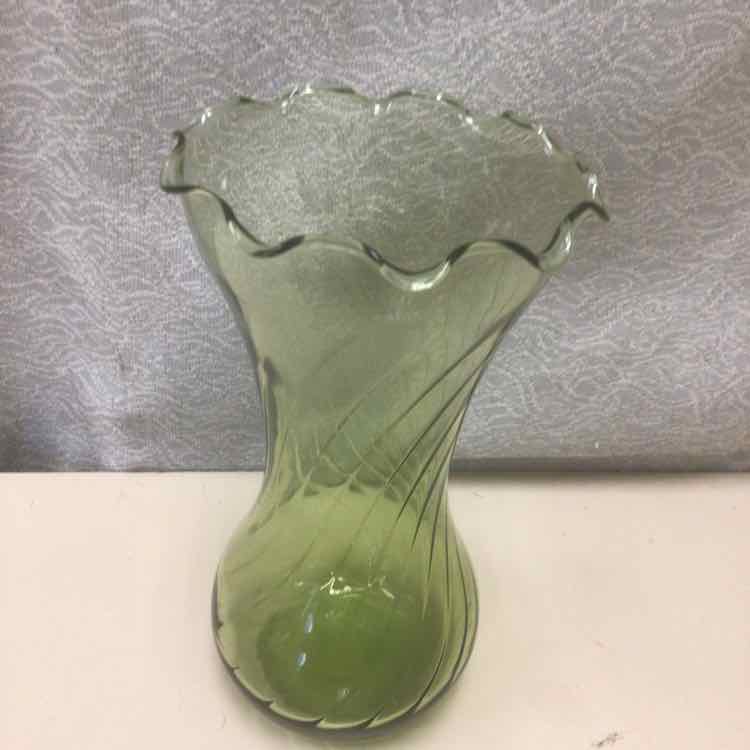 TALL GREEN GLASS RIPPLE VASE