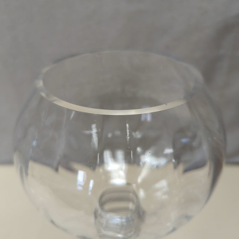 TALL GLASS CANDLEHOLDER