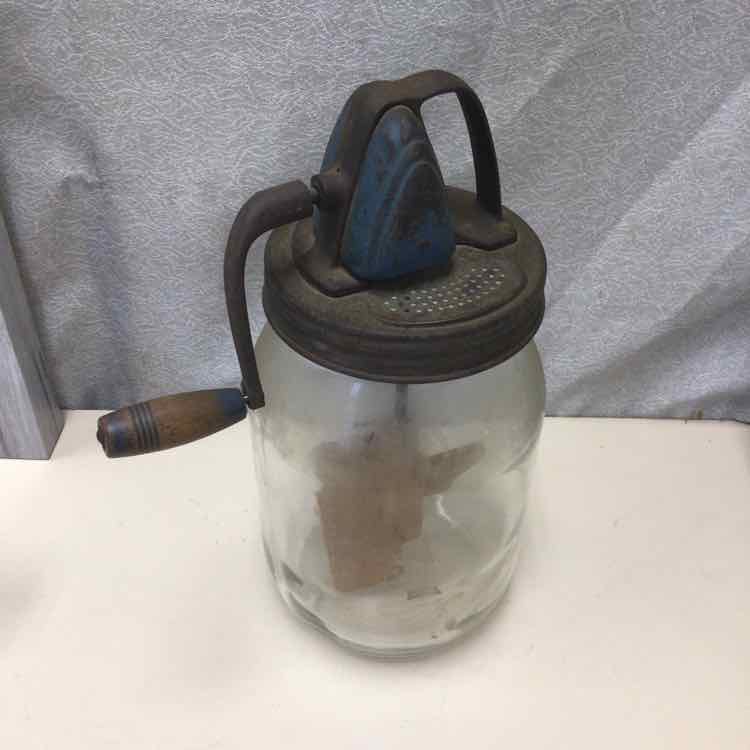 ANTIQUE FARM MASTERS BUTTER CHURN