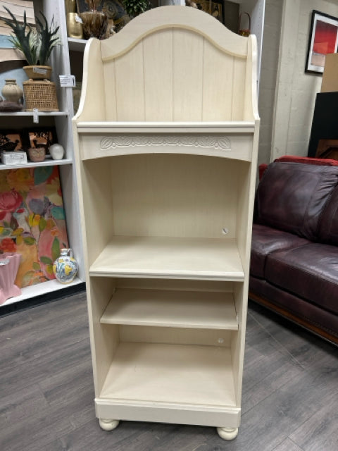 CREAM 4 TIER ARCH TOP BOOKSHELF