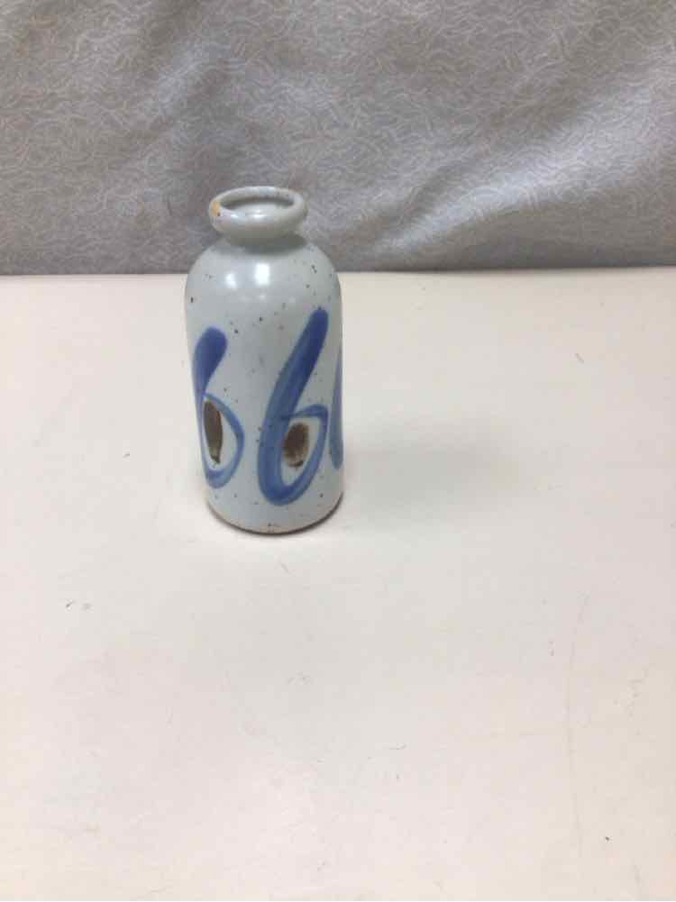 GREY/BLUE SMALL CERAMIC VASE