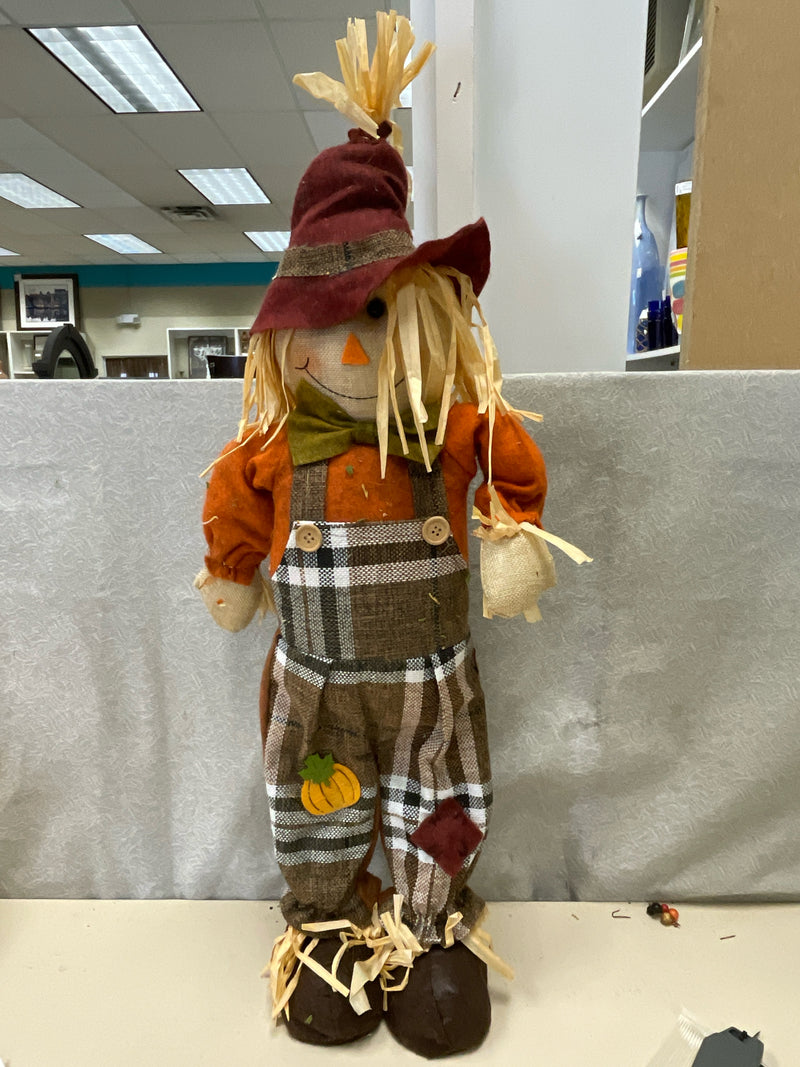 TALL CLOTH SCARECROW