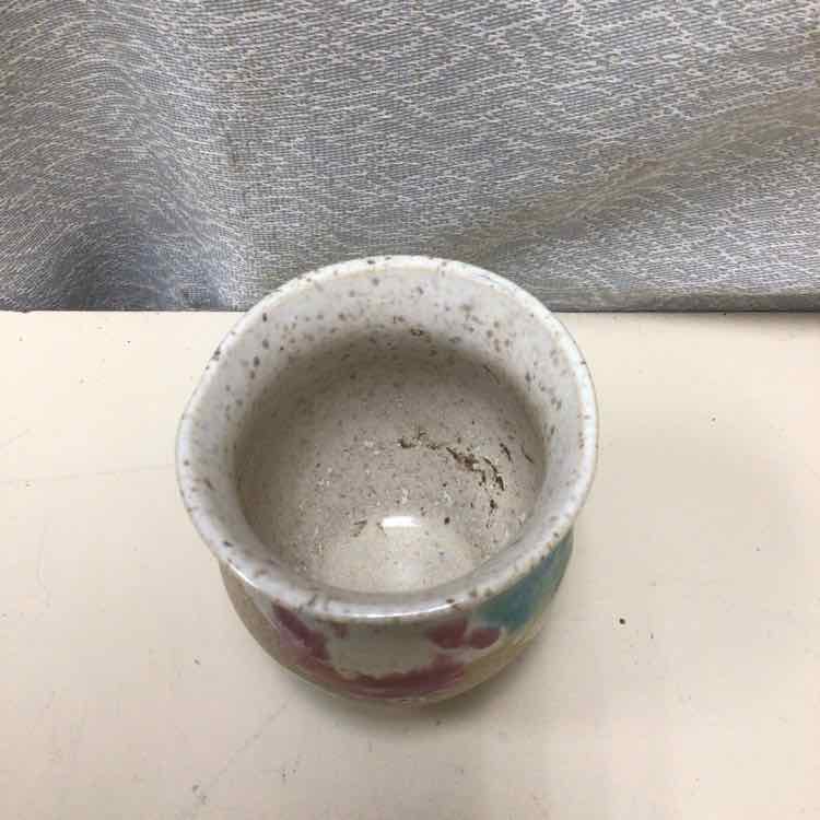 SMALL FLORAL VASE