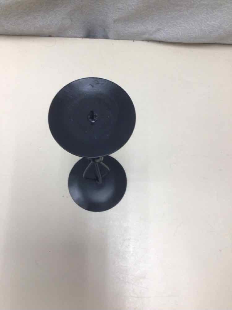 BLACK WIRE CANDLESTICK