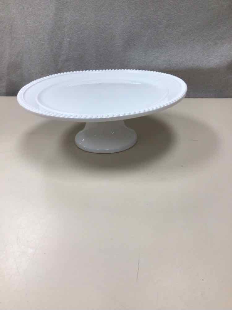 WHITE SERVING TRAY ON PEDESTAL