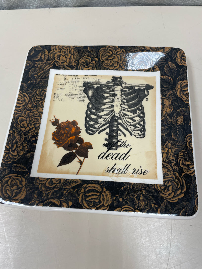 SKELETON SM PLATE