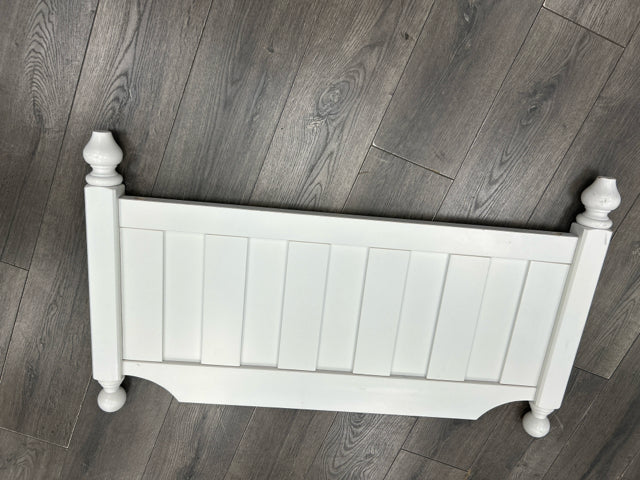 WHITE TWIN HEADBOARD
