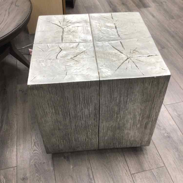 SILVER SHINY CUBE