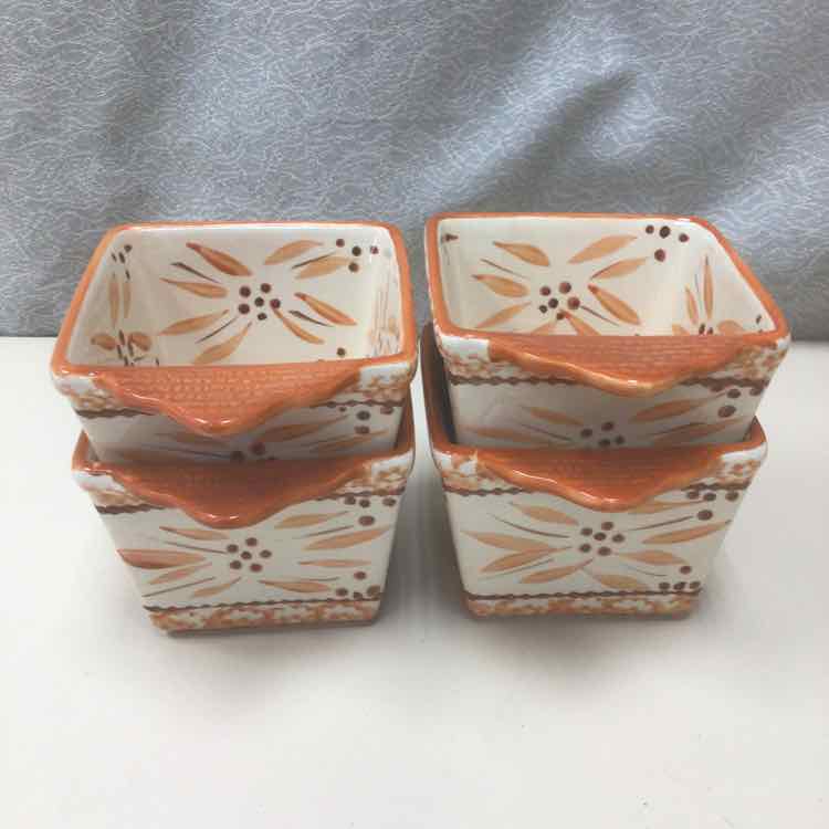 4 ORANGE/BROWN RAMEKINS