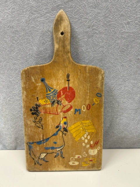 DIST COW FOOD CUTTING BOARD