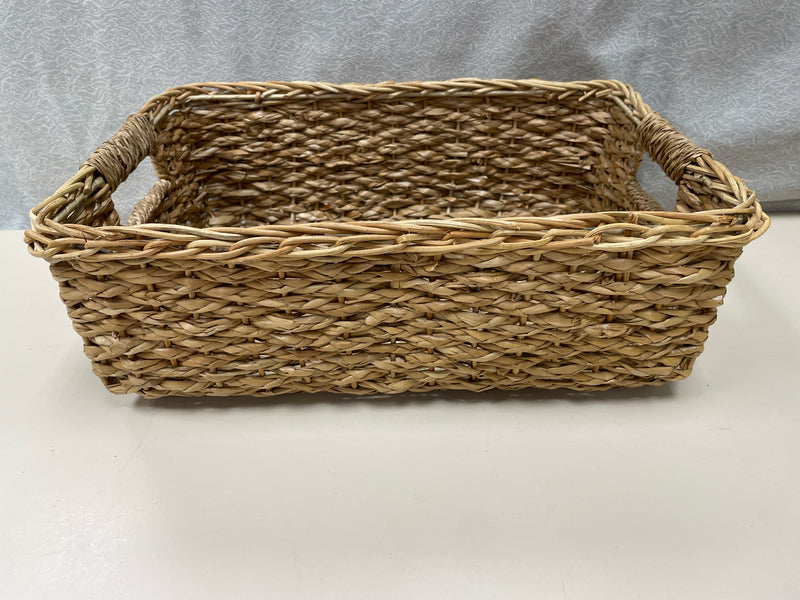 BROWN WEAVE BASKET W/HANDLES