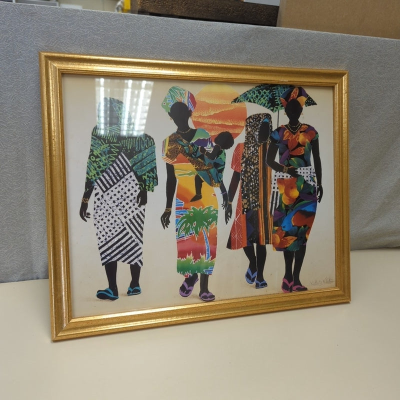 GOLD FRAME FAMILY ART