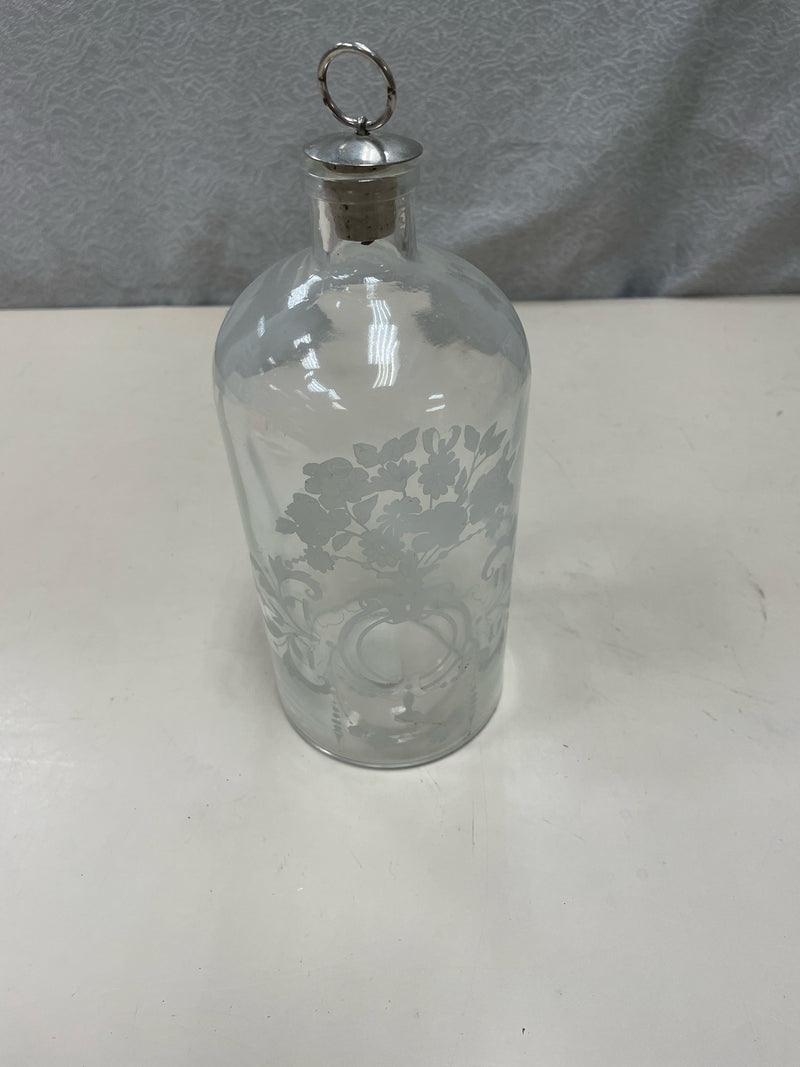 CLEAR BOTTLE W/WHITE ETCHING