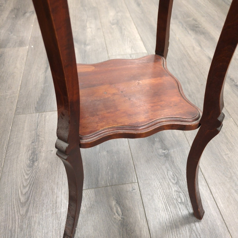WOOD SPINDLE LEG END TABLE