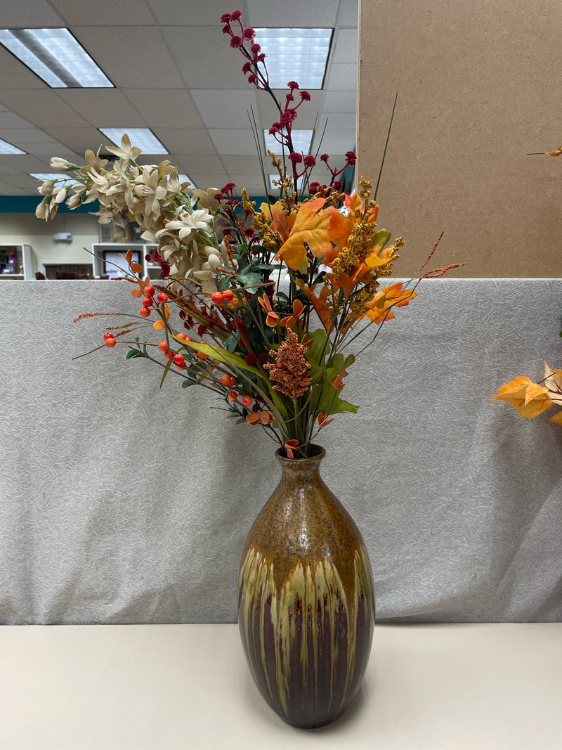 RED BROWN VASE W/FILLER