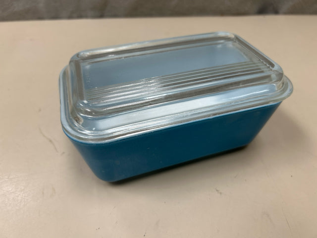 BLUE PYREX BUTTER DISH W/LID
