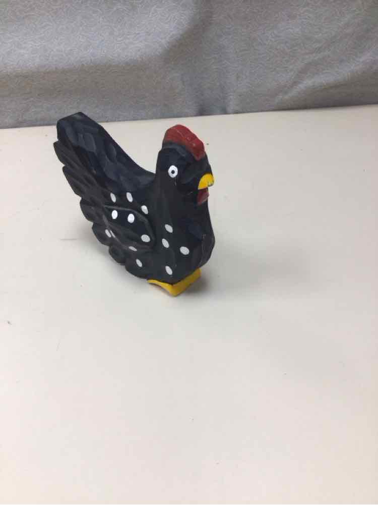 DECORATIVE WOODEN CHICKEN