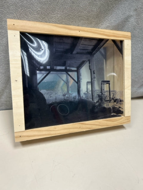 WOOD FRAME IRIDESCENT SHADOWBOX