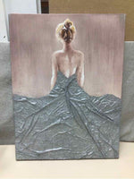 WOMAN IN SILVER DRESS PIC