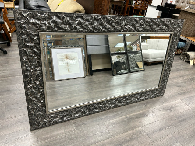 GREY TEXTURED FLOOR MIRROR
