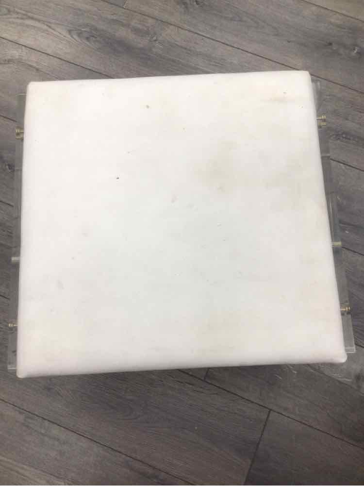 WHITE OTTOMAN W/GLASS