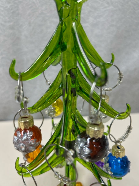 SMALL GLASS XMAS TREE W/BULBS