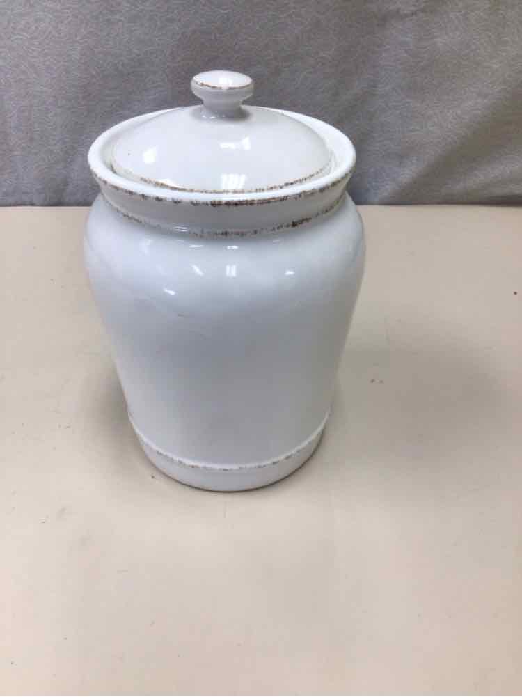 CREAM LIDDED CONT