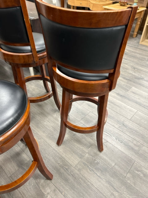 4 WOOD BLACK UPHOL SWIVEL STOOLS
