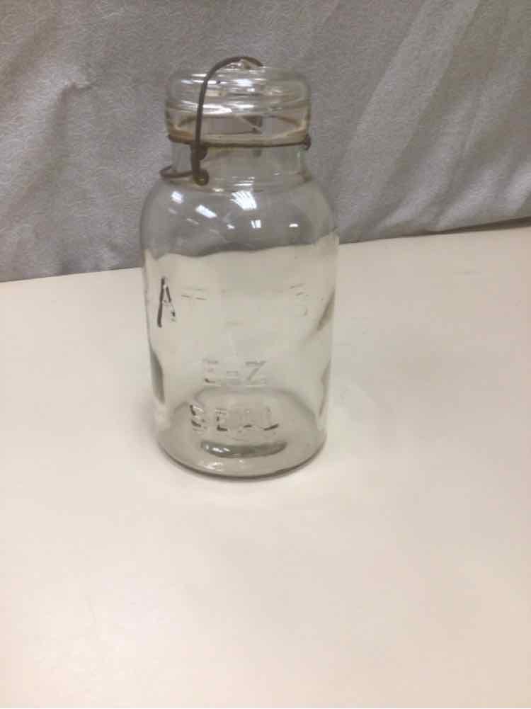 CLEAR GLASS MASON JAR