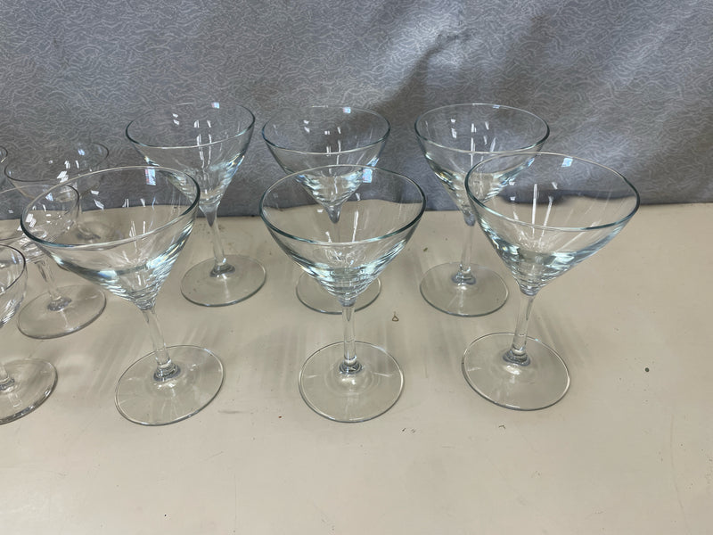 6 CLEAR MARTINI GLASSES