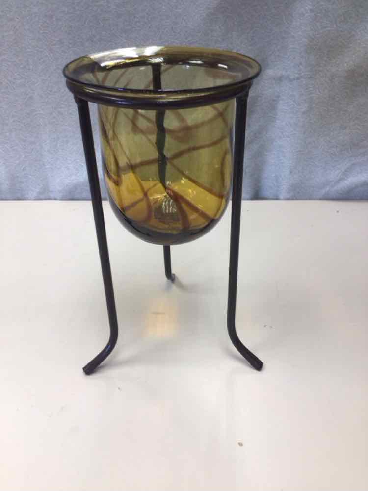 GLASS CANDLE HOLDER ON STAND