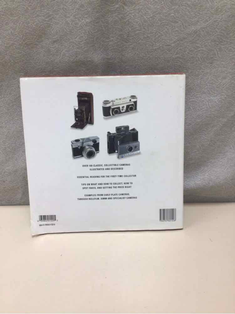 CLASSIC CAMERAS BOOK