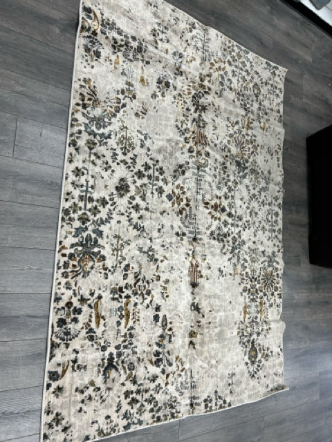 GREEN & CREAM FLOOR RUG
