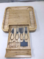 SQUARE CHARCUTERIE BOARD W/KNIFE SET