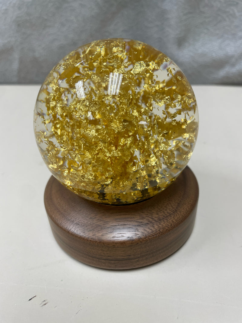 GLASS GLOBE WITH GOLD INSIDE