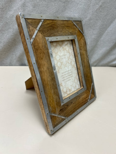 WOOD METAL FRAME